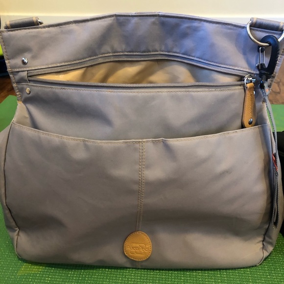 Paca pod diaper bag transition to back pack